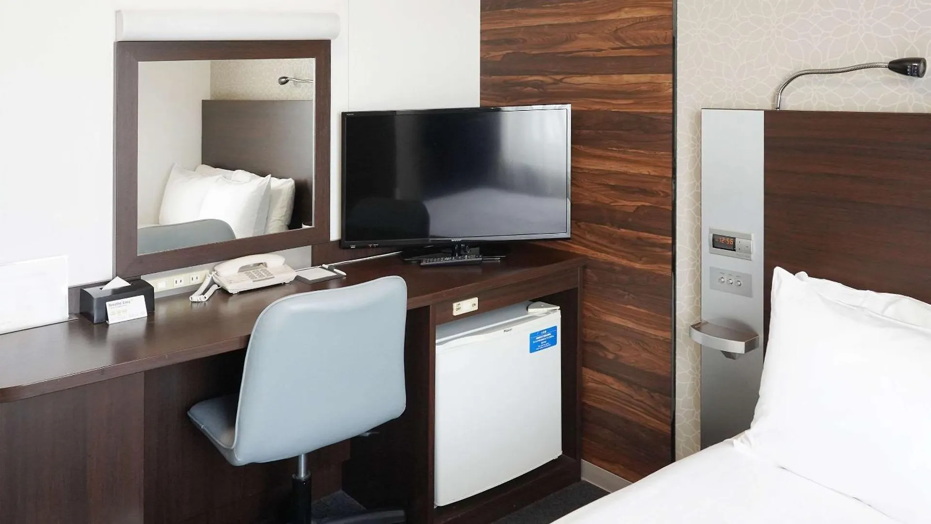 Comfort Hotel Tokyo Higashi Nihombashi 3*,  Japan